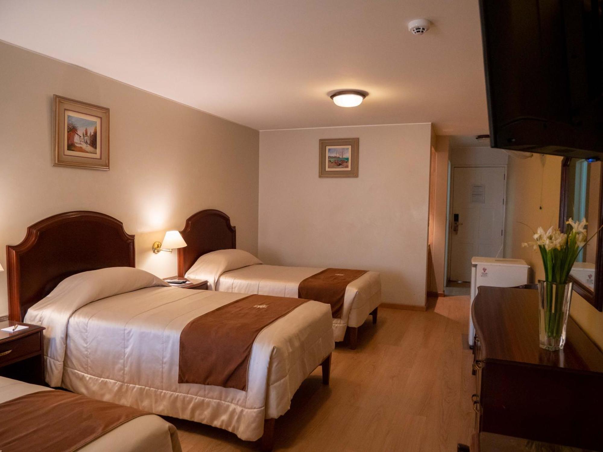 Hotel Britania San Borja Lima Exteriör bild